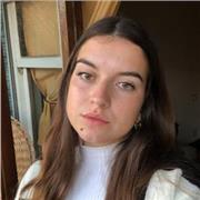 Estudiante de 3º año del Grado en Geografía y Ordenación del Territorio con muchas ganas de ayudar a niños que necesiten apoyo académico en cuanto a técnicas de estudio o en la materia en particular. Estudiante de la Universidad de Santiago de Compostela